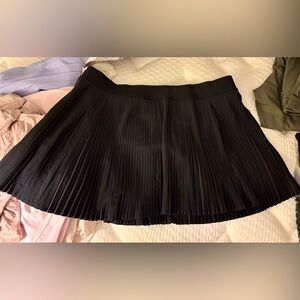 Lululemon - Varsity High-Rise Pleated Tennis Skirt - Black